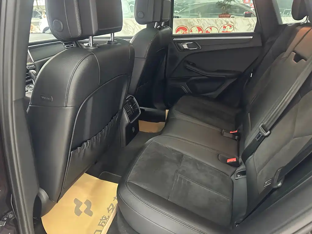Macan 2018 2.0T