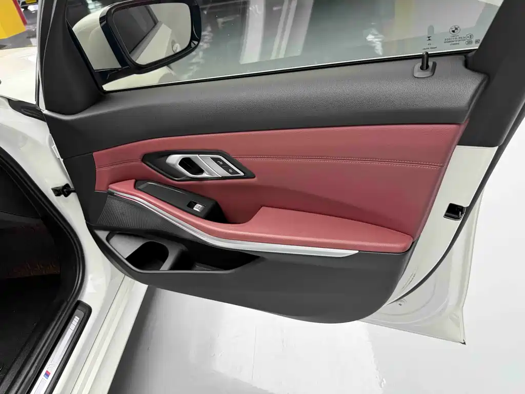 BMW 3 Series 2023 325Li M Sport Package