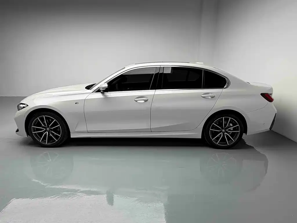 BMW 3 Series 2023 325Li M Sport Package