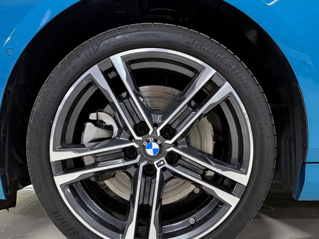 BMW 2 Series Import 2023 225i 4-door Coupe M Sport曜夜 Package