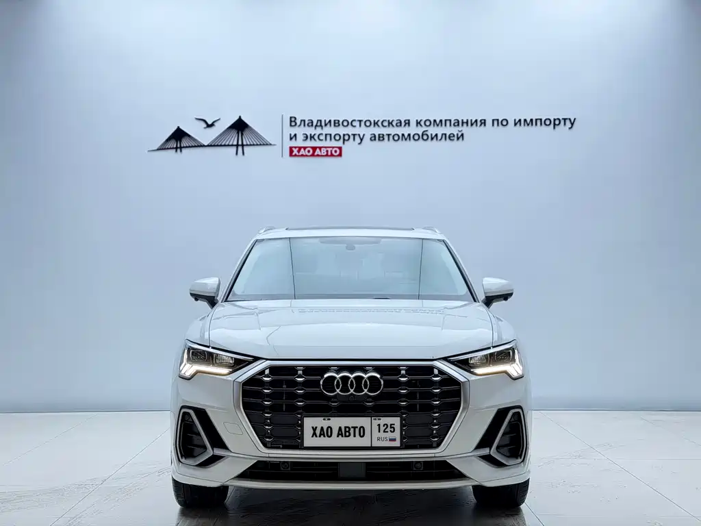 Audi Q3 2023 35 TFSI Sporty Dynamic Edition (1.4T)