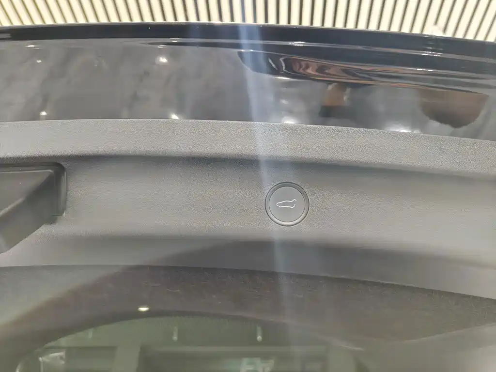 Model Y 2023 Rear-Wheel Drive Edition