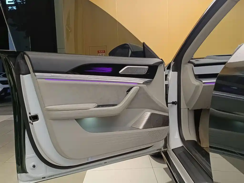 NIO ET5 2022 Edition Range-Extended Rear-Wheel Drive Long Version