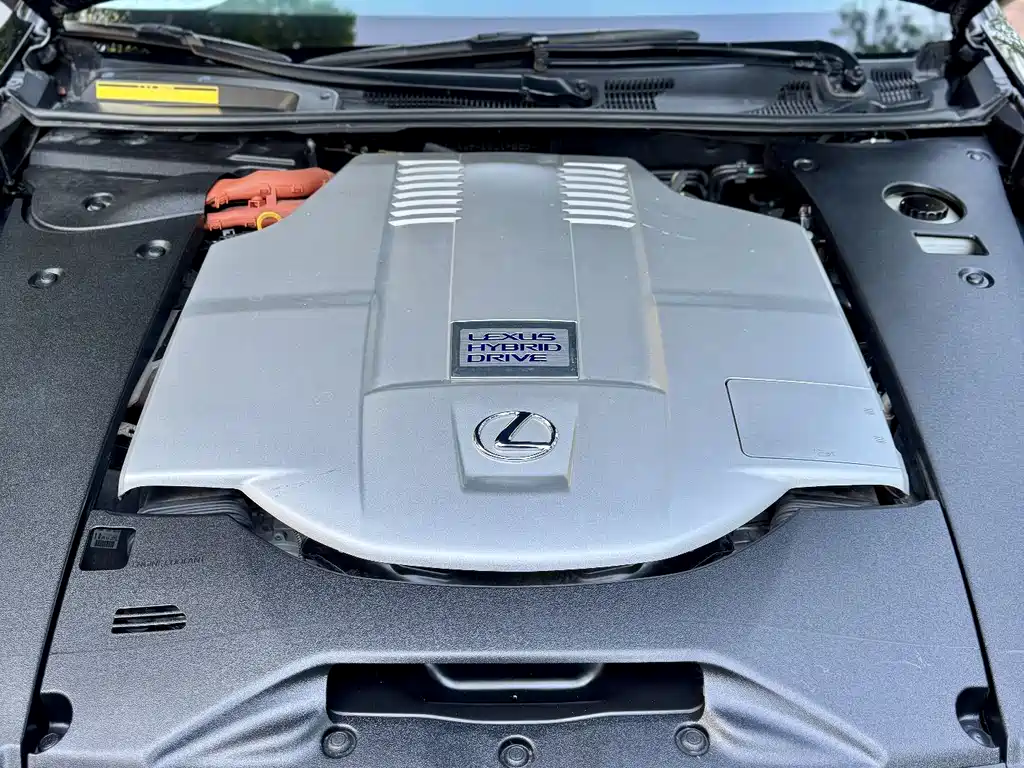 Lexus LS 2014 600hL