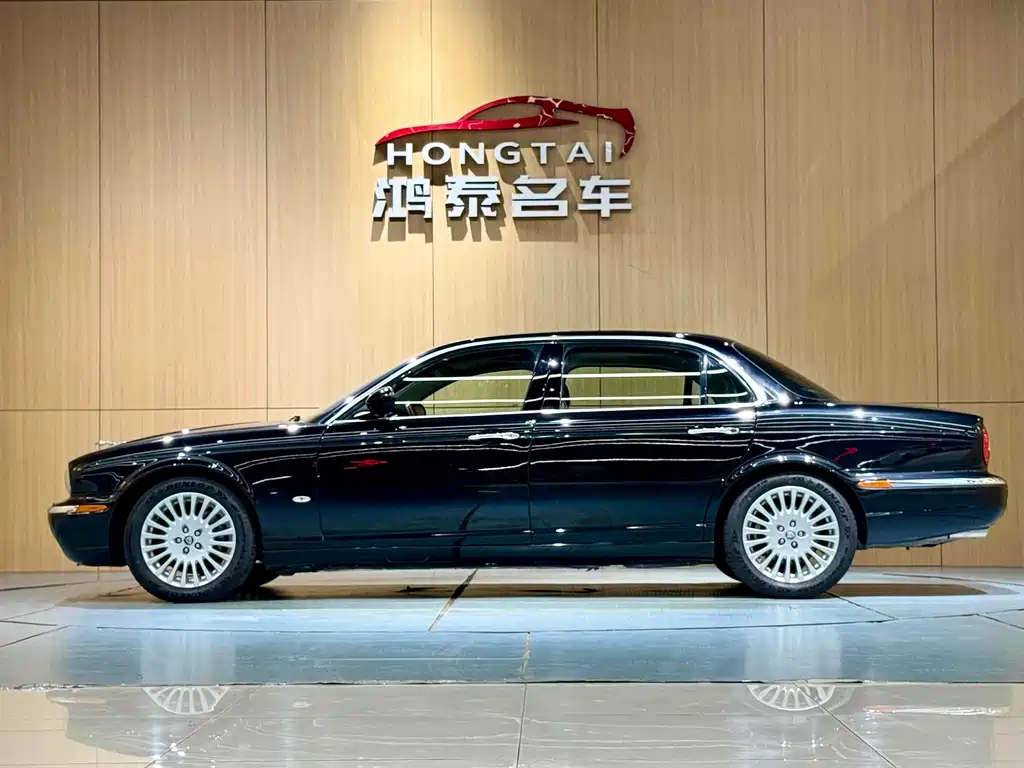 Jaguar XJ 2007 XJ8L 4.2 Royal Extended Edition