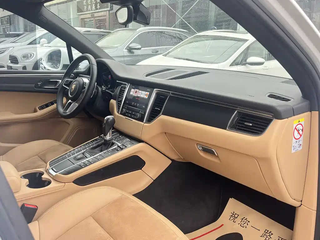 Macan 2.0T 2017