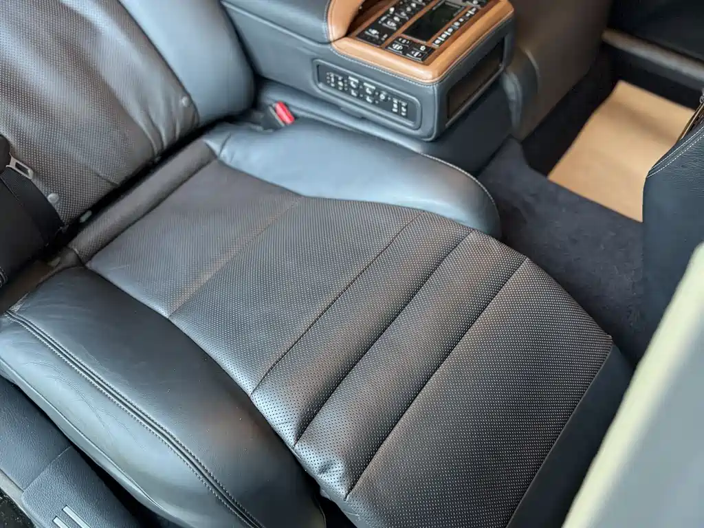 Lexus LS 2014 600hL