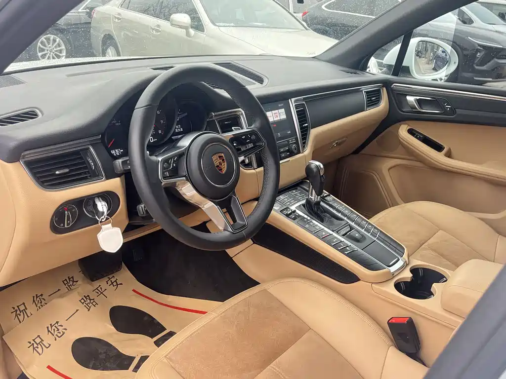 Macan 2.0T 2017
