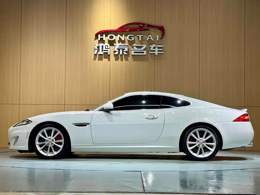 Jaguar XK 2012 XKR 5.0L Supercharged Hardtop
