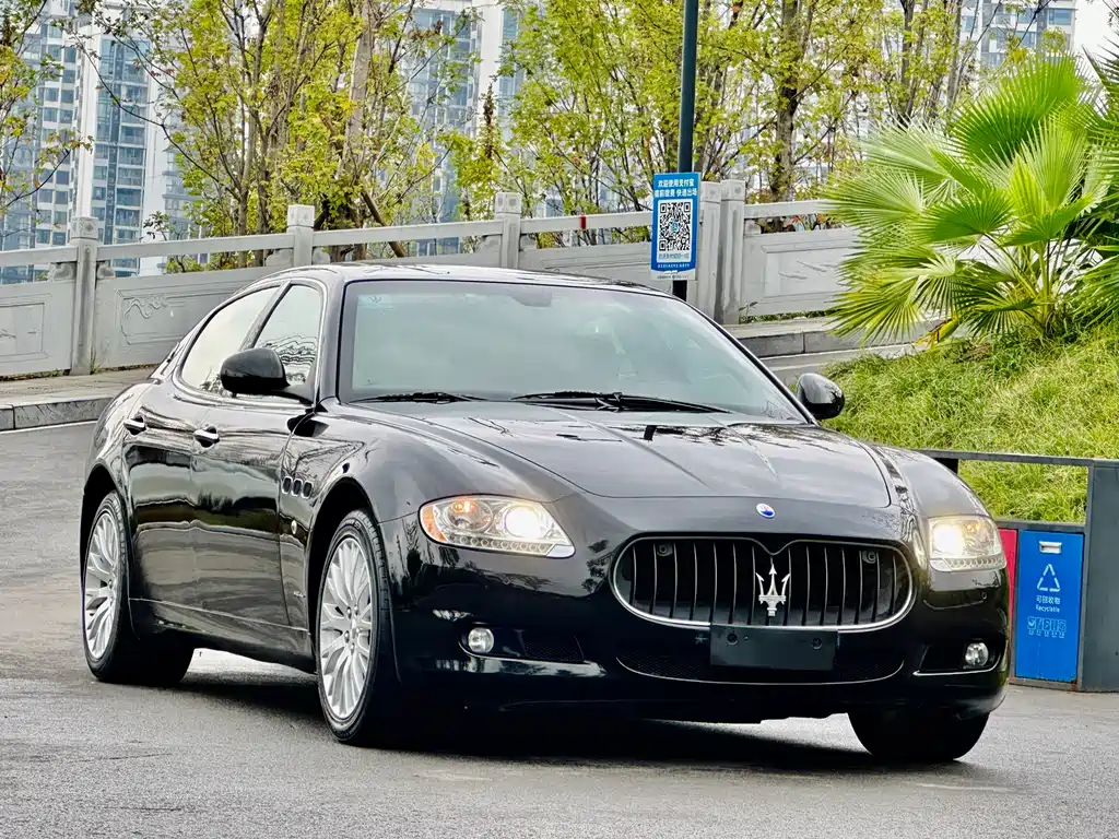 President 2010 4.2L Elite Edition