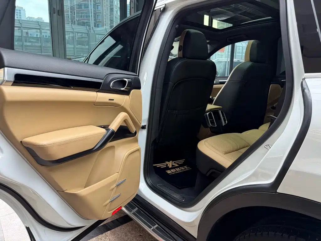 Cayenne 2016 3.0T China Specification