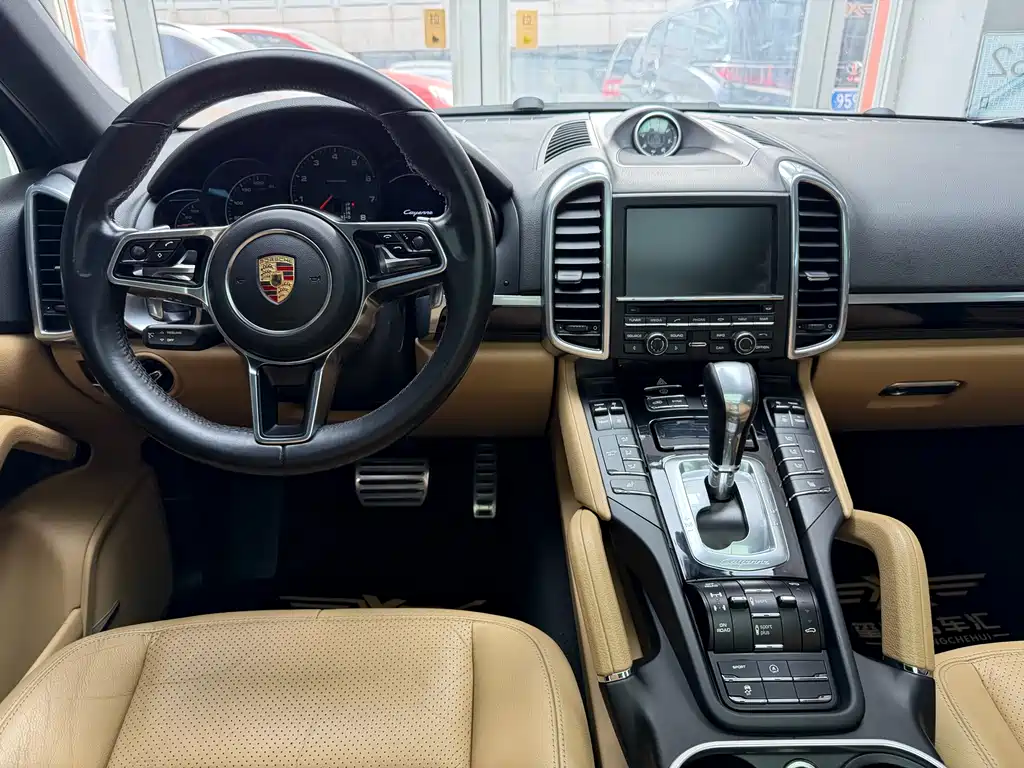 Cayenne 2016 3.0T China Specification