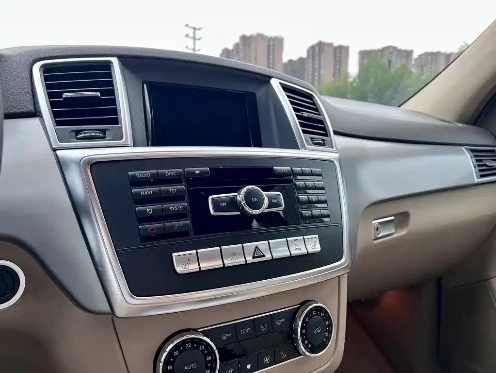 Mercedes-Benz M-Class 2012 ML 300