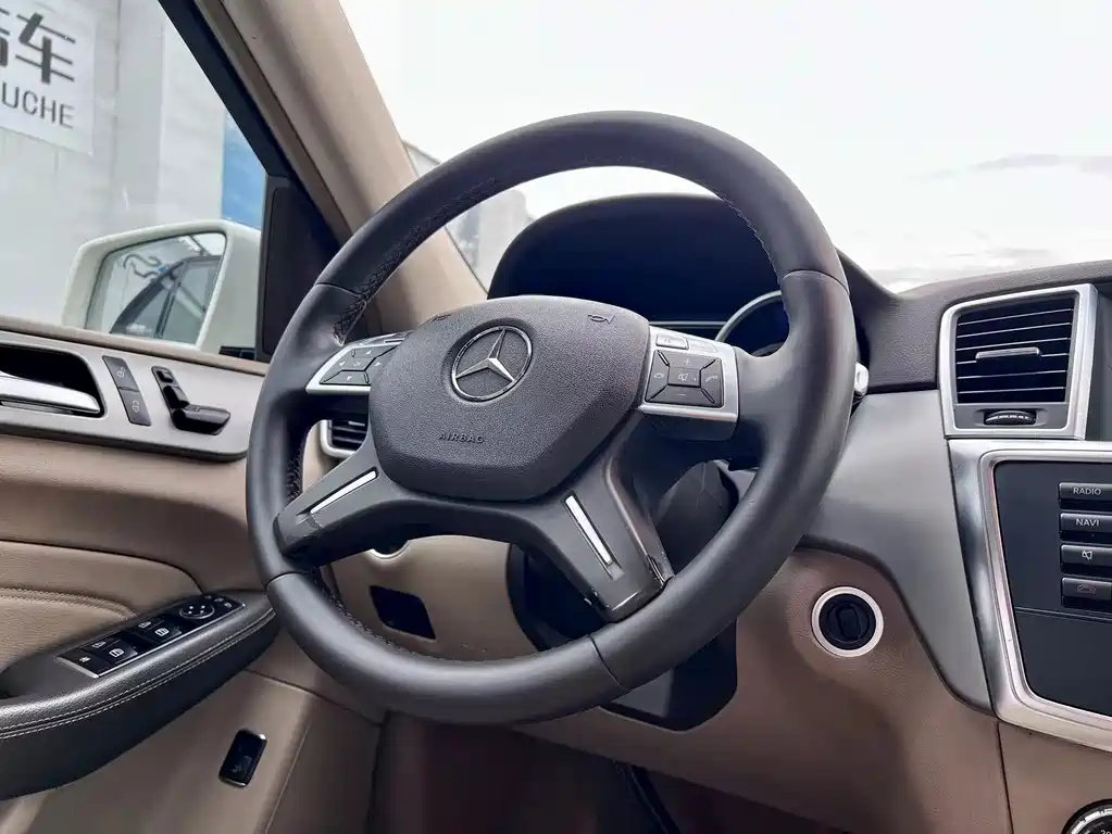 Mercedes-Benz M-Class 2012 ML 300