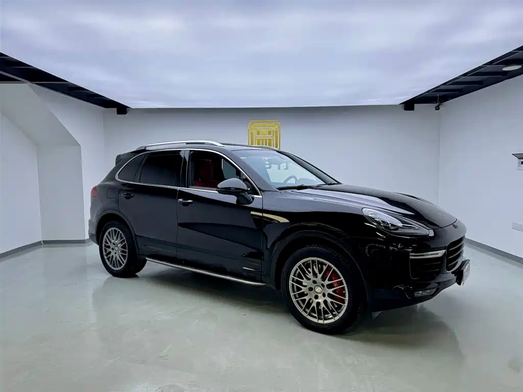 Cayenne 2016 Model Cayenne Turbo 4.8T
