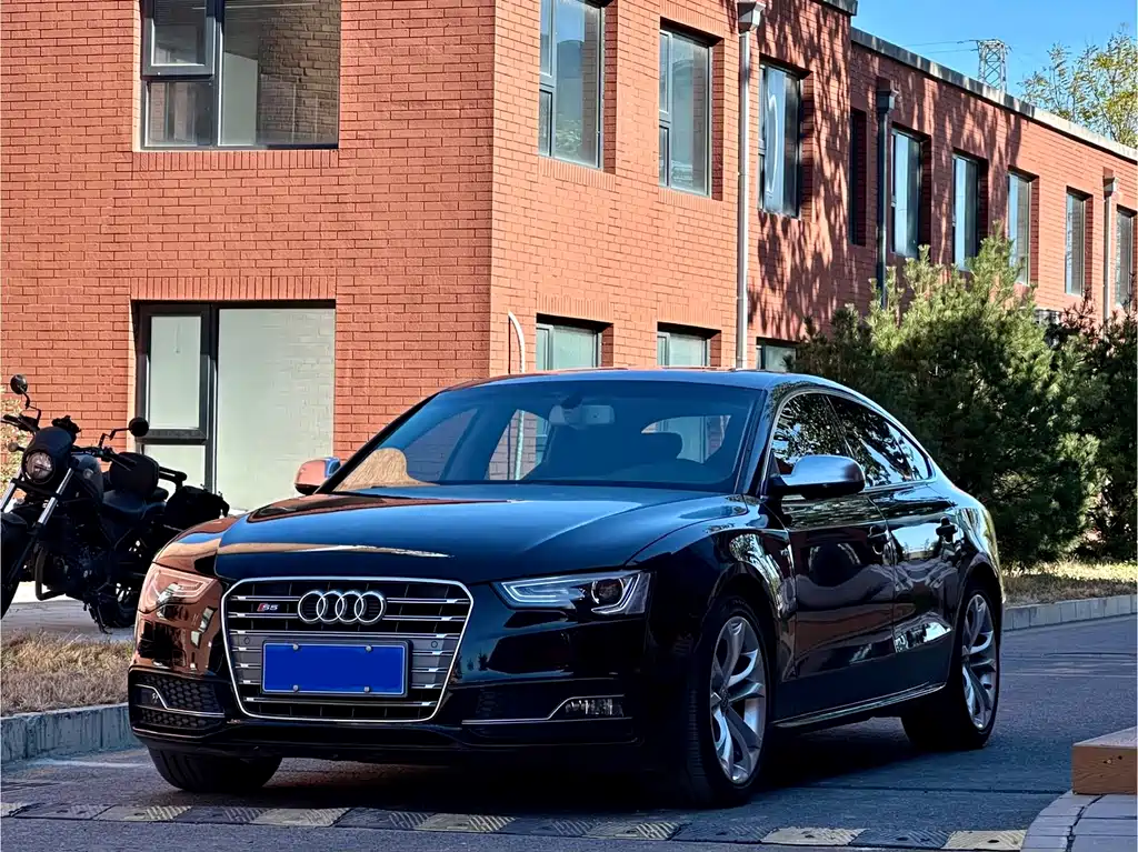 Audi S5 2012 model S5 3.0 T Sportback