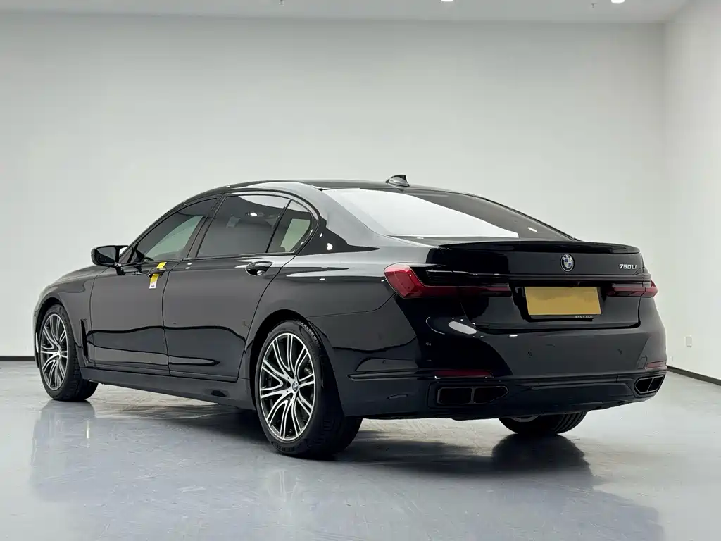 BMW 7 Series 2019 750Li xDrive V8 Luxury Package