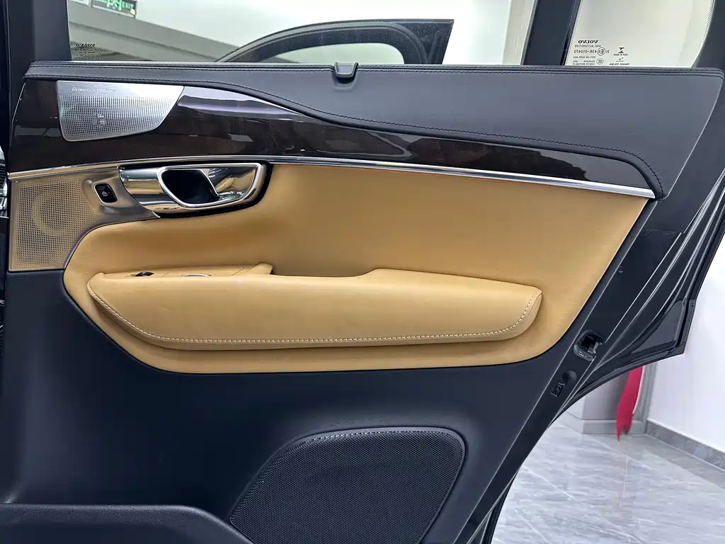 Volvo XC90 2015 T6 Smart Edition 7-seater