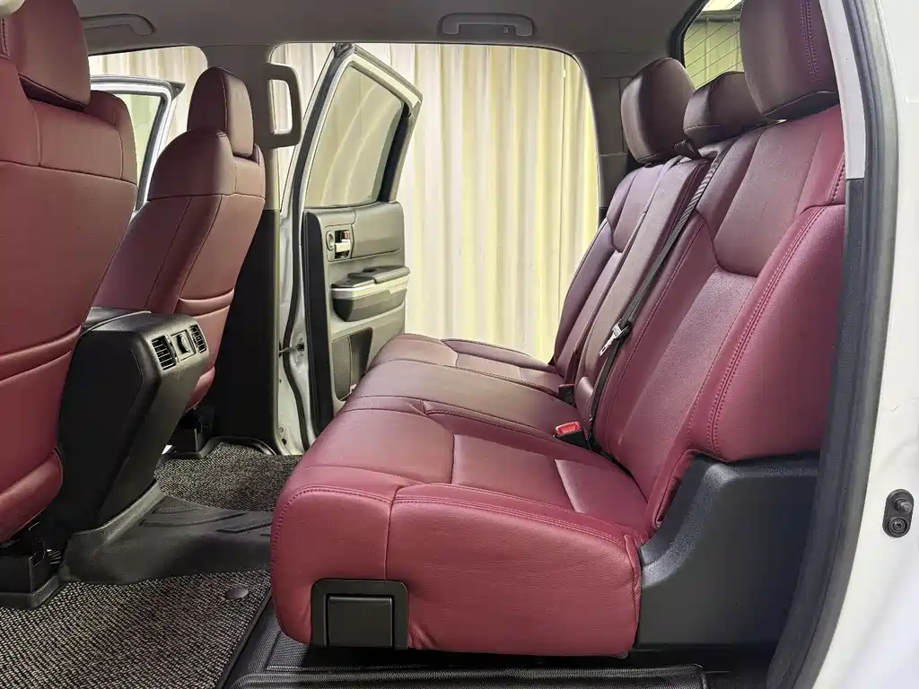 Tundra 2014 model 5.7L TRD Pro