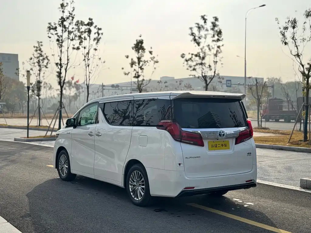 Alphard 2019 model Hybrid 2.5L Luxury Edition