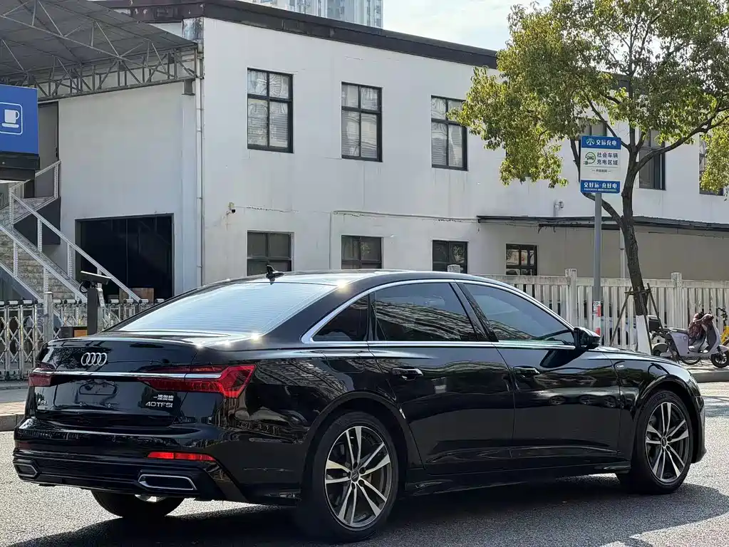 Audi A6L 2022 40 TFSI Luxury Dynamic Edition