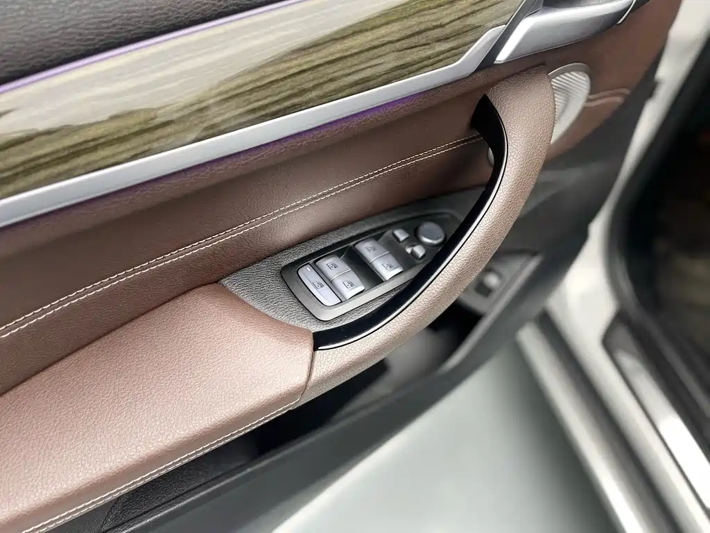 BMW X1 xDrive25Li Luxury Edition 2022