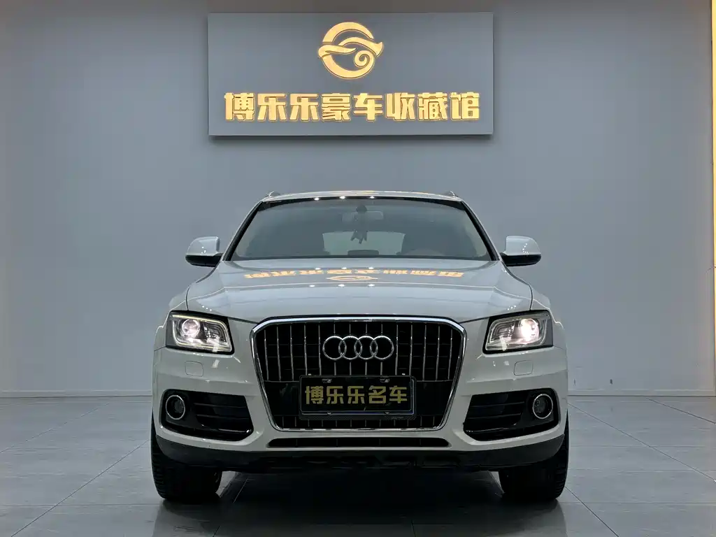 Audi Q5 2013 model 40 TFSI Technology Edition