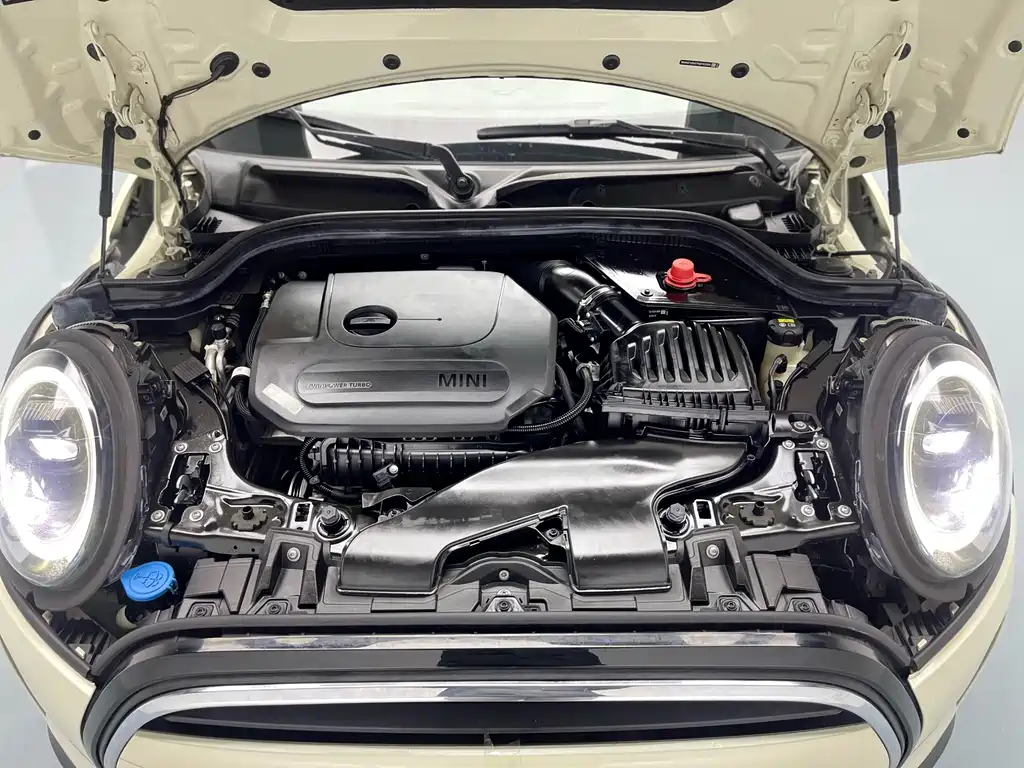 MINI 2022 1.5T ONE