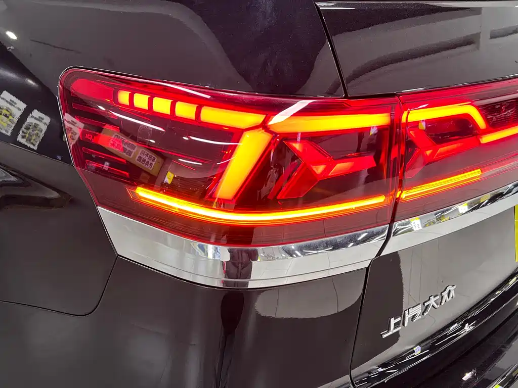 Tongyi Qianwen 2023 model 380TSI 4x4尊崇豪华版