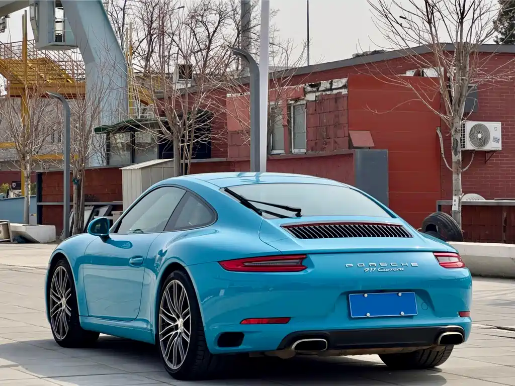 Porsche 911 2016 Carrera 3.0T