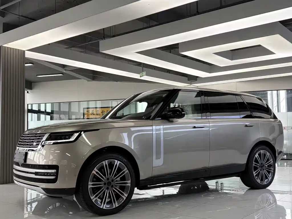 Range Rover 2026 3.0 L6 400PS AB Long Wheelbase Edition