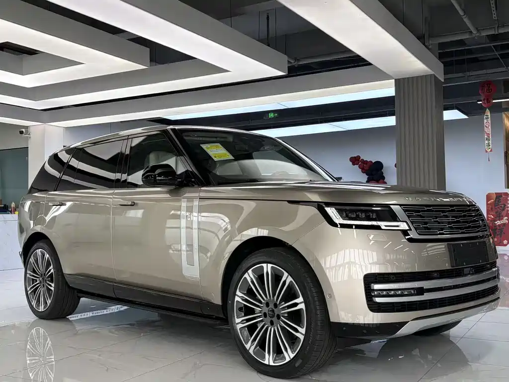 Range Rover 2026 3.0 L6 400PS AB Long Wheelbase Edition