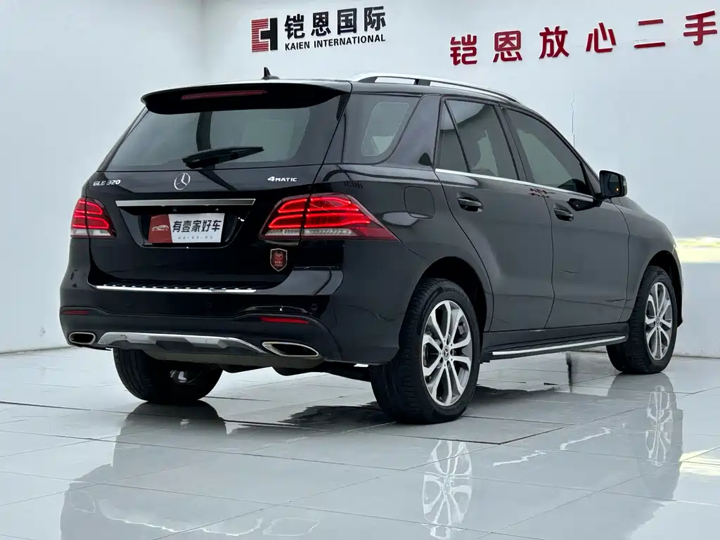 Mercedes-Benz GLE 2017 GLE 320 4MATIC Luxury Edition