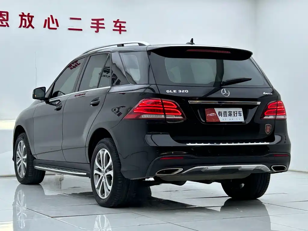 Mercedes-Benz GLE 2017 GLE 320 4MATIC Luxury Edition