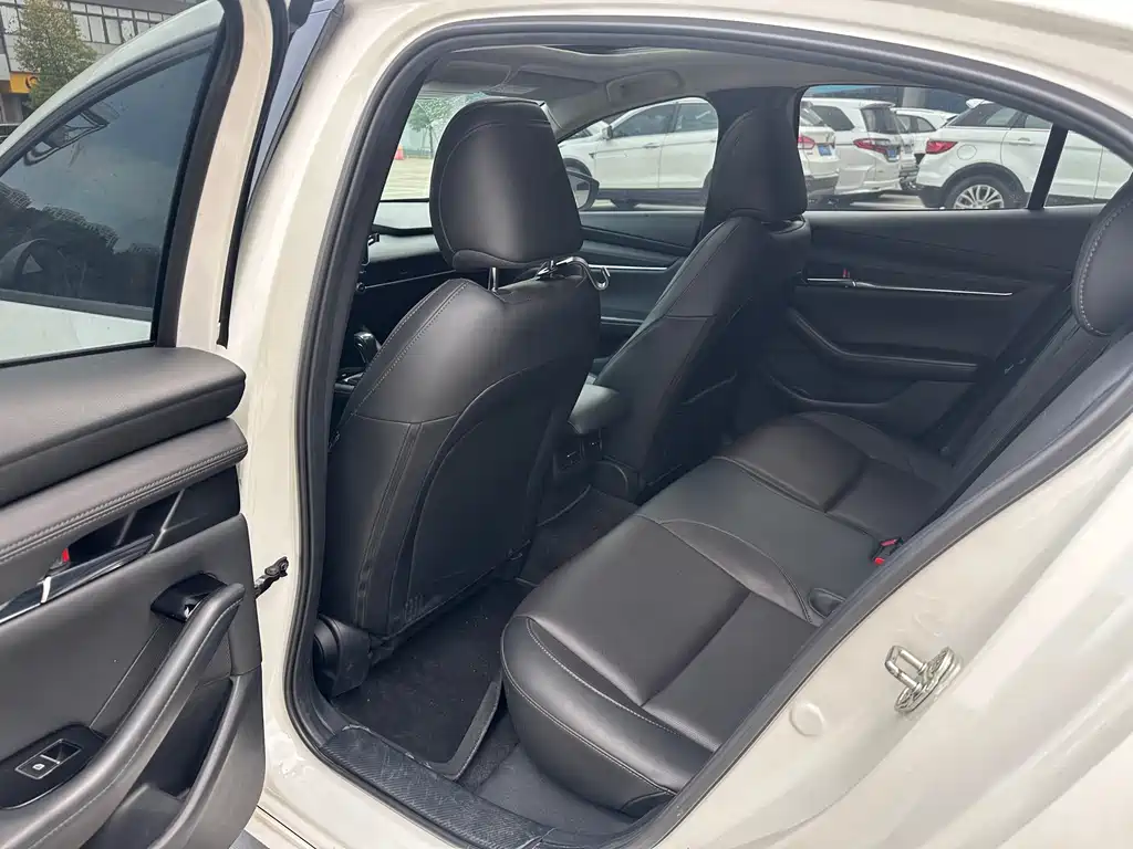 Mazda 3 Atenza 2022 2.0L Automatic Quality Edition