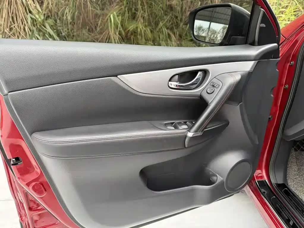 Nissan Qashqai 2021 2.0L CVT Premium Edition