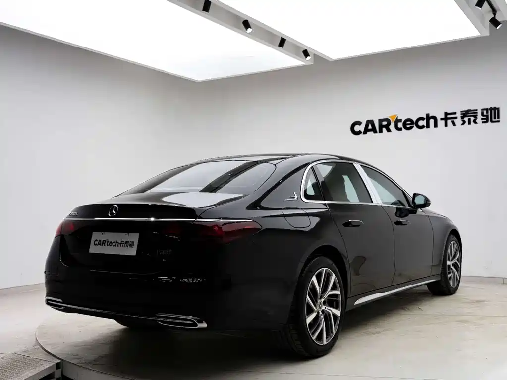 Mercedes-Benz E-Class 2025 Model E 300 L Fashion Edition