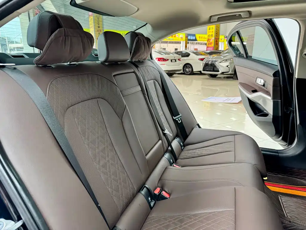 BMW 3 Series 2022 325Li M Sport Package