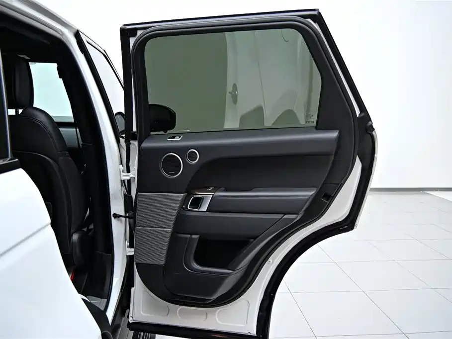 Range Rover Sport Hybrid 2018款 P400e