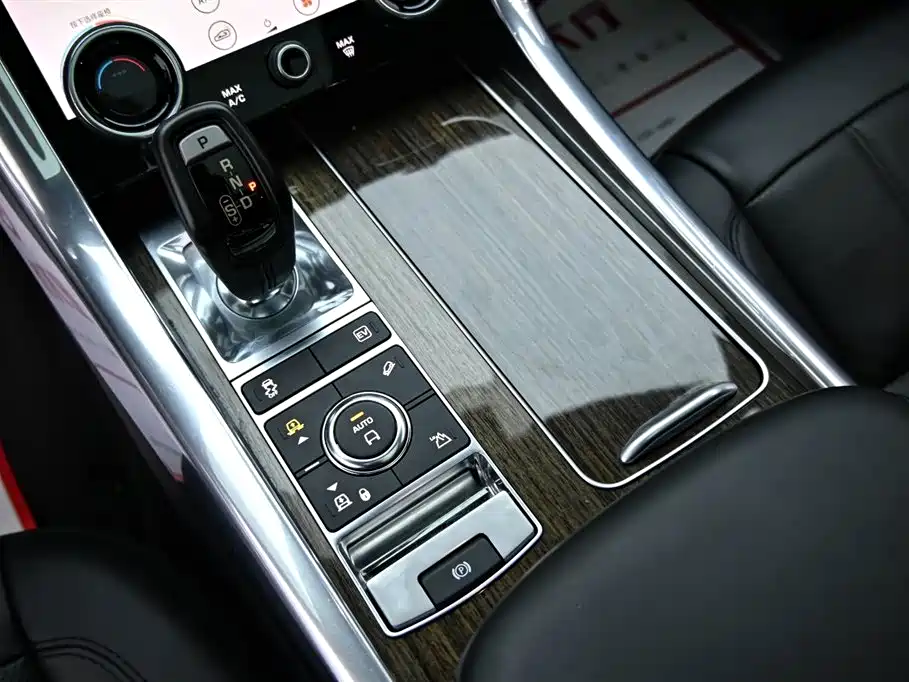 Range Rover Sport Hybrid 2018款 P400e