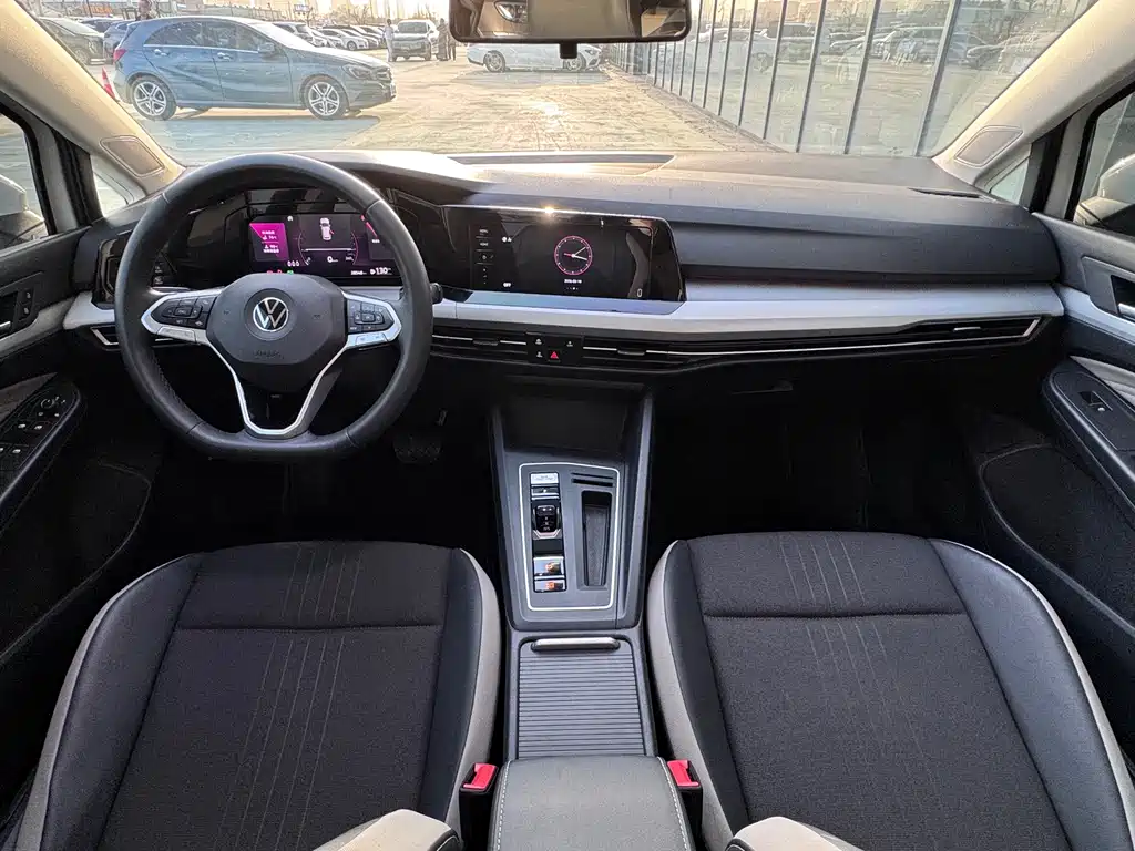 Golf 2023 280 TSI DSG Pro
