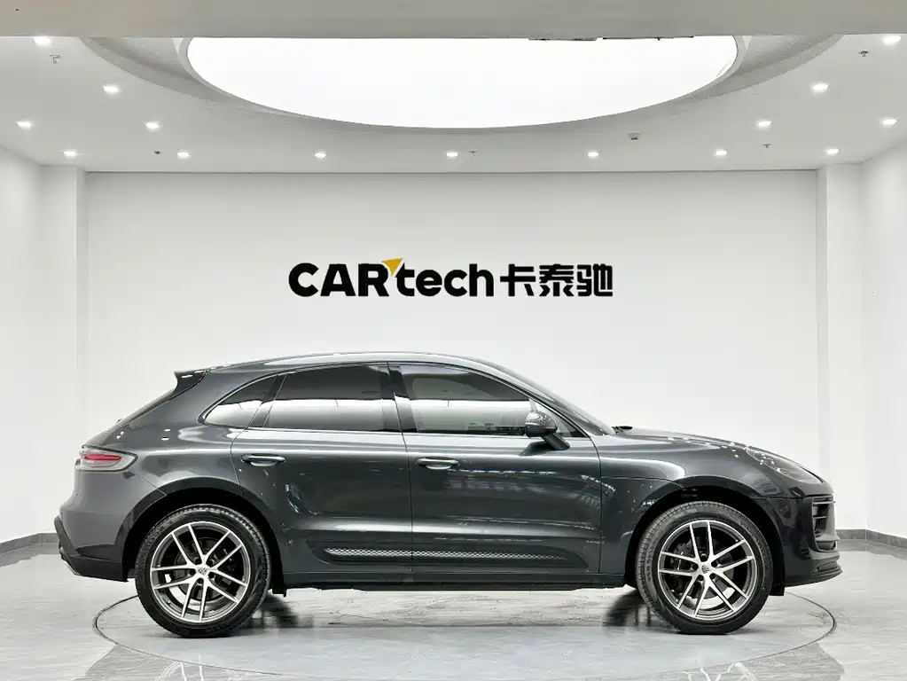 Macan 2022 2.0T