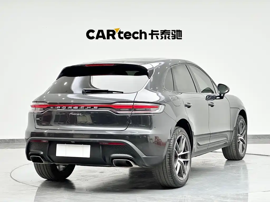 Macan 2022 2.0T