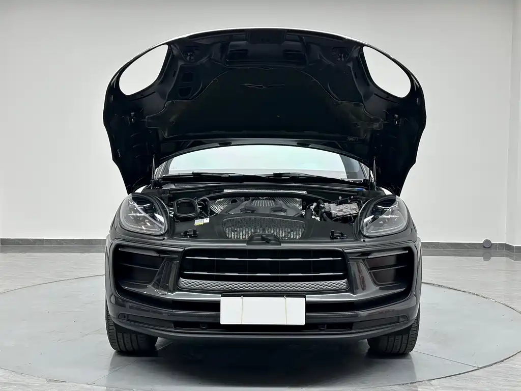 Macan 2022 2.0T