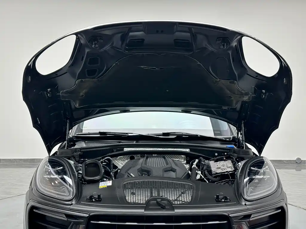 Macan 2022 2.0T