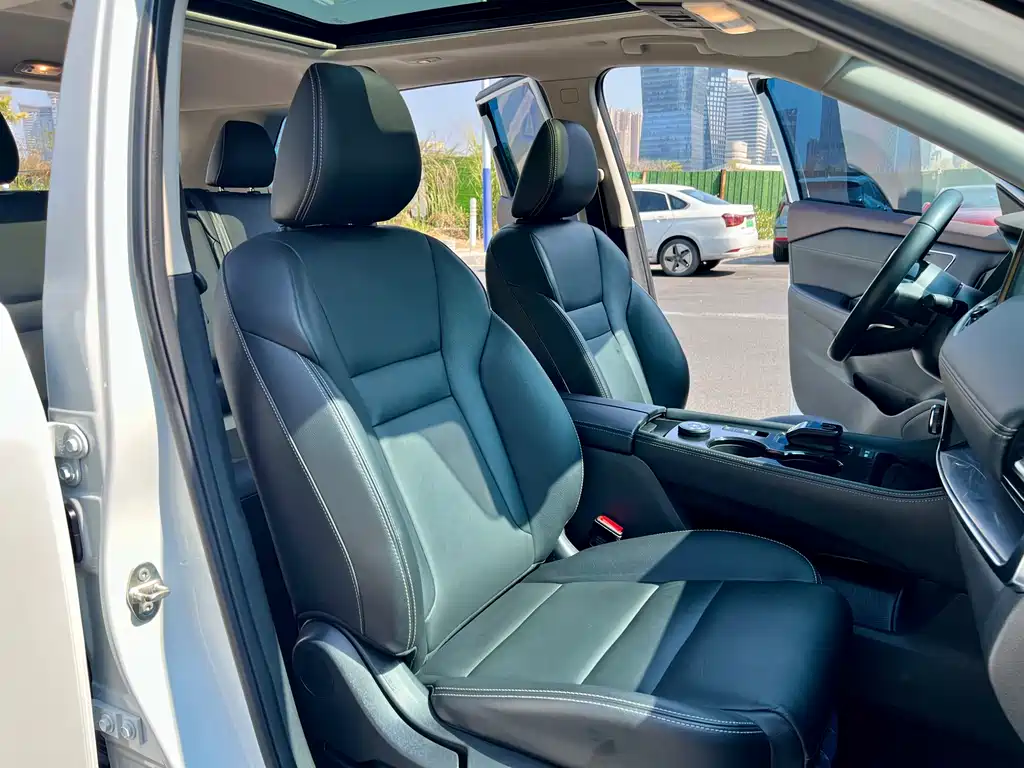 Qashqai 2023 e-POWER Hyper Hybrid Dual Motor 4WD Luxury Edition