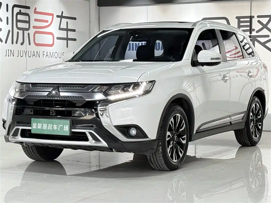 Outlander 2020 2.4L 4WD Premium 5-seat