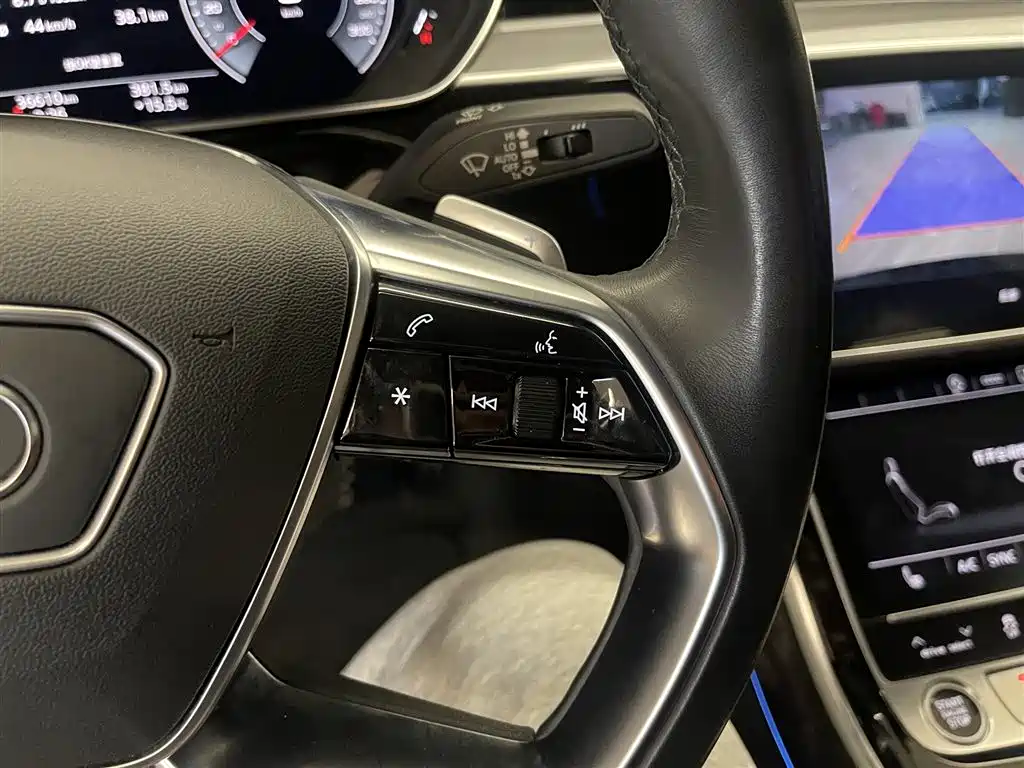 Audi A8 2023 model A8L 45 TFSI quattro Luxury Edition