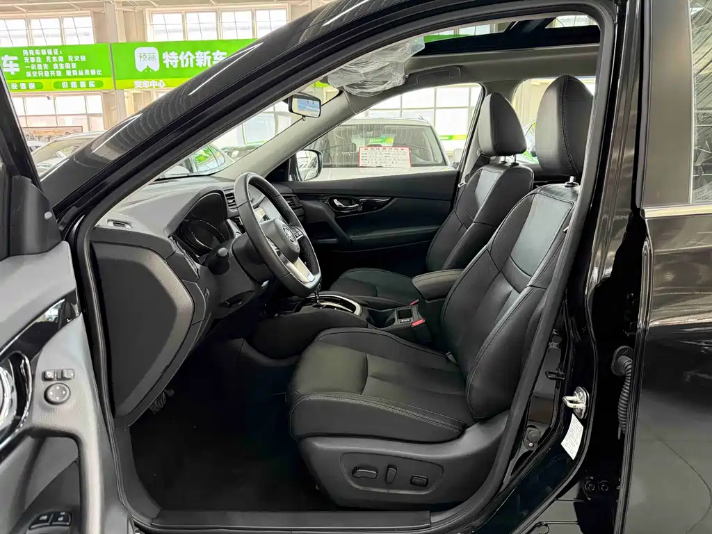 Qashqai 2022 2.0L Two-wheel drive Smart Link Comfort Edition