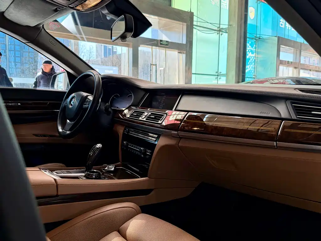 BMW 7 Series 2013 760Li